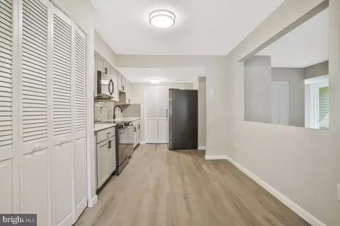 7295 C Coachlight Ct, Frederick, MD 21703 photo 14
