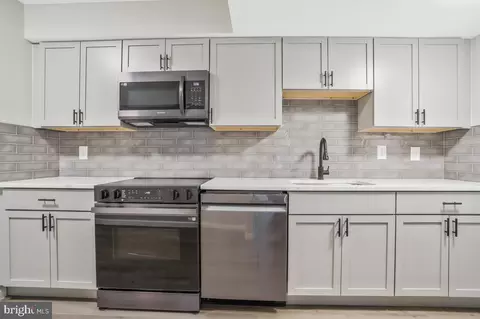 7295 C Coachlight Ct, Frederick, MD 21703 photo 18