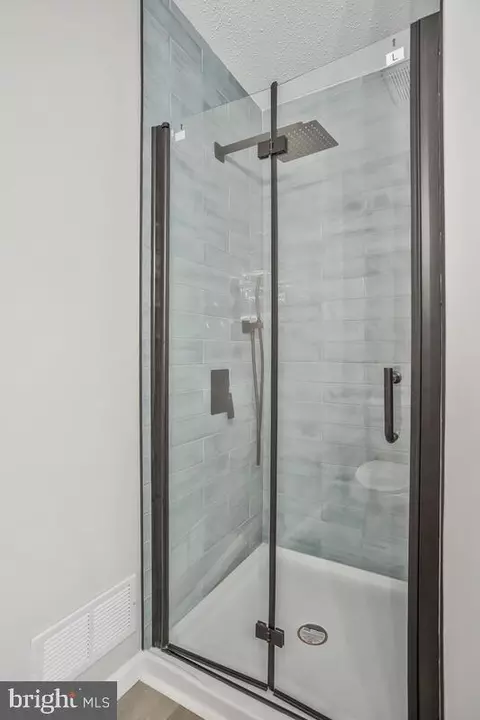 7295 C Coachlight Ct, Frederick, MD 21703 photo 33