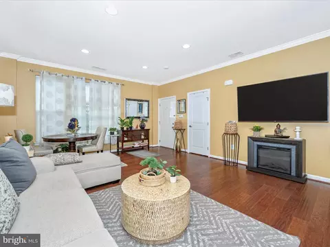 Living - 6401 Alan Linton Blvd E, Frederick, MD 21703 photo 3 of 5
