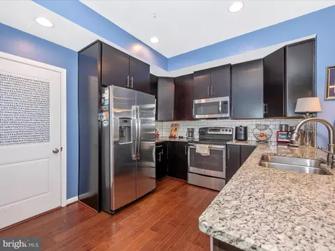 Kitchen - 6401 Alan Linton Blvd E, Frederick, MD 21703 photo 3 of 8