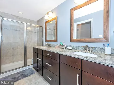 Bath - 6401 Alan Linton Blvd E, Frederick, MD 21703 photo 2 of 4