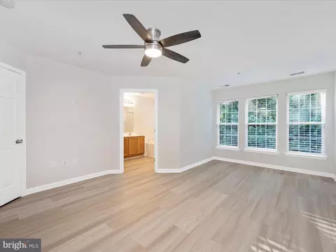 Living - 3534 Winthrop Ln, Frederick, MD 21704 photo 10 of 14
