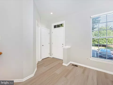 Entry Way - 3534 Winthrop Ln, Frederick, MD 21704 photo 1 of 2