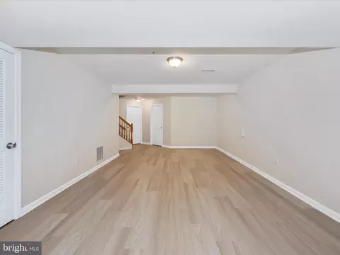 Living - 3534 Winthrop Ln, Frederick, MD 21704 photo 13 of 14
