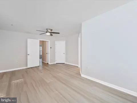 Living - 3534 Winthrop Ln, Frederick, MD 21704 photo 11 of 14