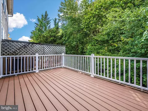 Exterior - 3534 Winthrop Ln, Frederick, MD 21704 photo 6 of 21