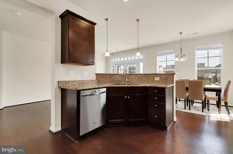5900 Forum Sq, Frederick, MD 21703 photo 8