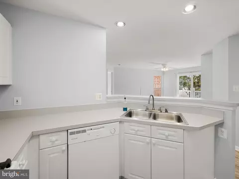 2103 Wayside Dr #2D, Frederick, MD 21702 photo 10