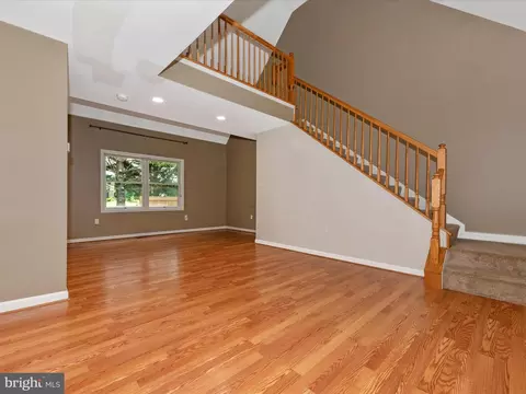 Living - 10 Easy St, Thurmont, MD 21788 photo 1 of 6