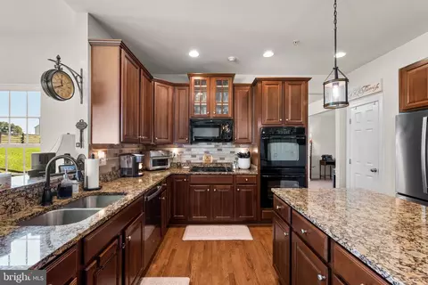 9704 Ethan Ridge Ave, Frederick, MD 21704 photo 19