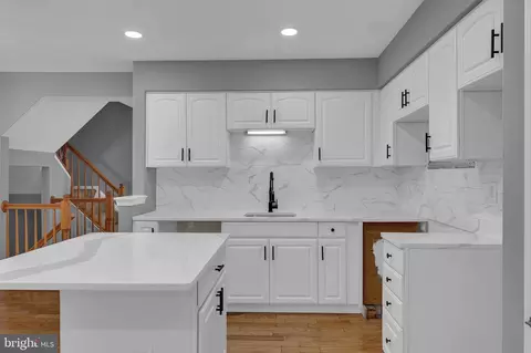 5512 Upshur Sq, Frederick, MD 21703 photo 32