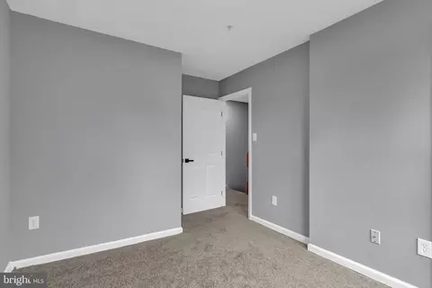 5512 Upshur Sq, Frederick, MD 21703 photo 5