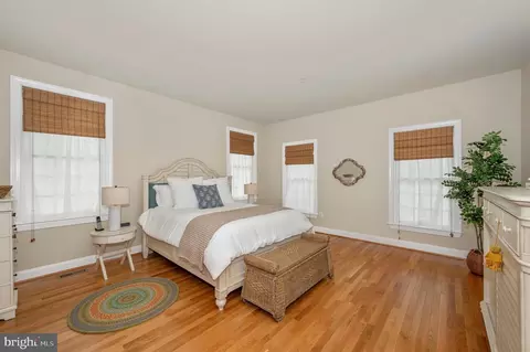 Bedroom - 9158 Hinks Ln, Frederick, MD 21704 photo 1 of 6