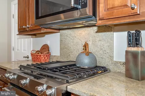 Kitchen - 9158 Hinks Ln, Frederick, MD 21704 photo 5 of 5