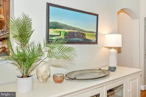 Entry Way - 9158 Hinks Ln, Frederick, MD 21704 photo 6 of 12