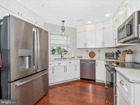 Kitchen - 2502 Driftwood Ct #1B, Frederick, MD 21702 photo 1 of 6