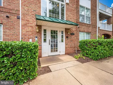 Other - 2502 Driftwood Ct #1B, Frederick, MD 21702 photo 1 of 13