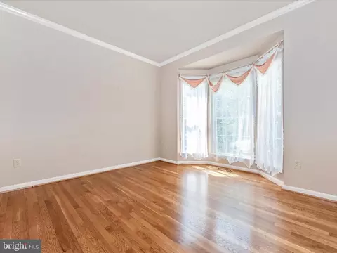 Living - 810 Geronimo Dr, Frederick, MD 21701 photo 3 of 9