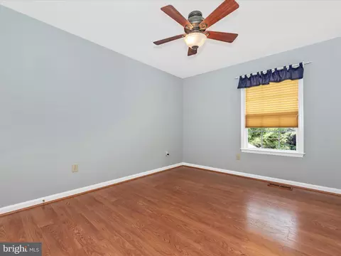 Bedroom - 810 Geronimo Dr, Frederick, MD 21701 photo 3 of 4