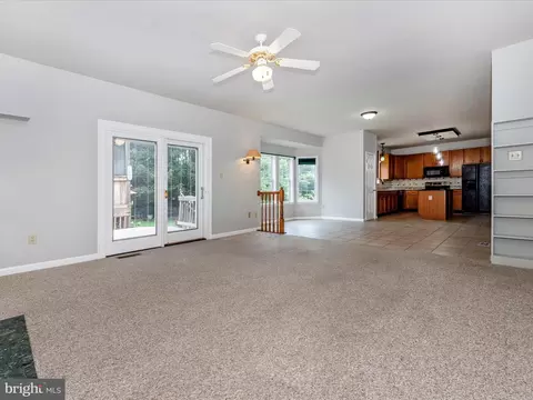 Living - 810 Geronimo Dr, Frederick, MD 21701 photo 9 of 9