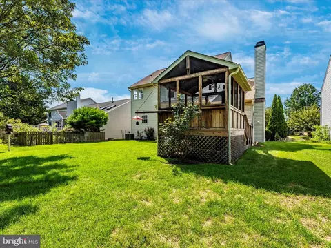 Exterior - 810 Geronimo Dr, Frederick, MD 21701 photo 3 of 9