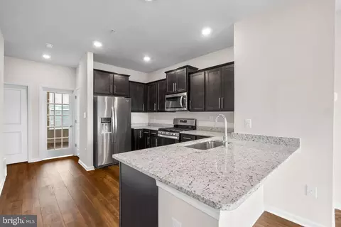 427 Union St, Frederick, MD 21701 photo 6