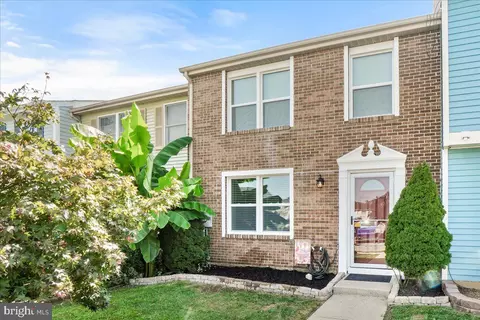 5742 Charstone Ct, Frederick, MD 21703