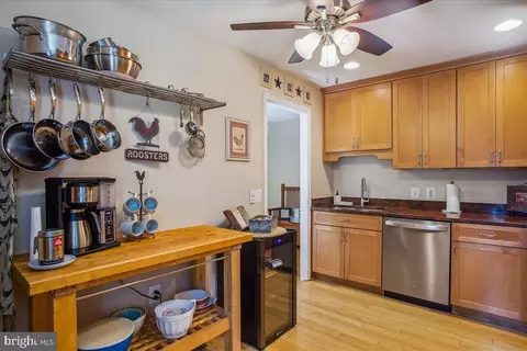 5596 Parkview Ct, Frederick, MD 21702 photo 5