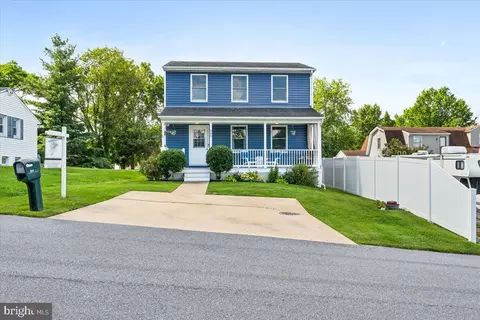 200 E H St, Brunswick, MD 21716