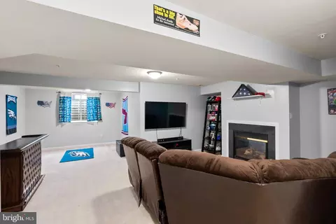 Living - 100 Buell Dr, Frederick, MD 21702 photo 4 of 4
