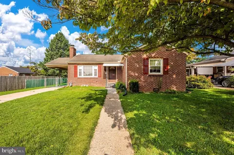 903 Cherokee Trl, Frederick, MD 21701