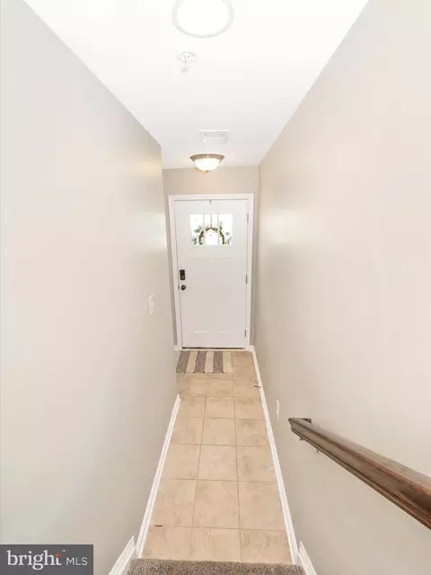 Entry Way - 6593 Corbel Way, Frederick, MD 21703 photo 4 of 4