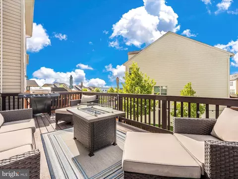 Exterior - 6593 Corbel Way, Frederick, MD 21703 photo 14 of 16