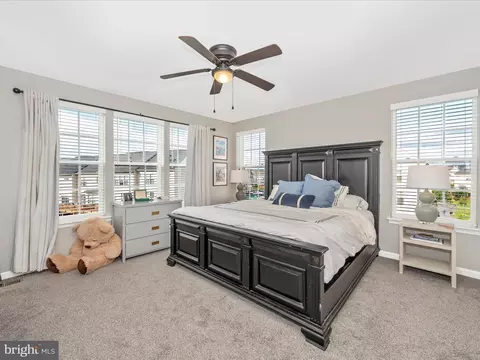 Bedroom - 6593 Corbel Way, Frederick, MD 21703 photo 2 of 4