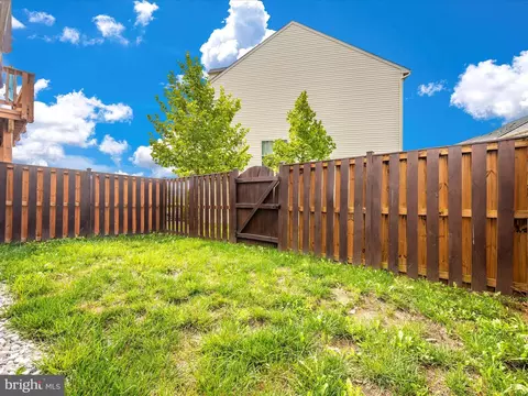 Exterior - 6593 Corbel Way, Frederick, MD 21703 photo 12 of 16