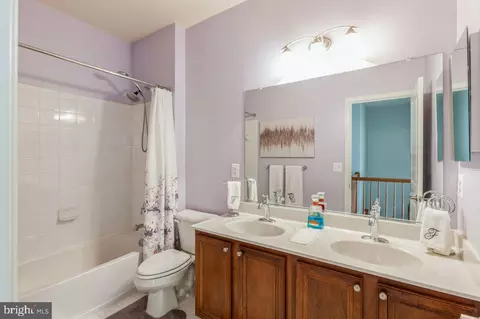 Bath - 3010 Palatine Dr, Frederick, MD 21701 photo 3 of 3