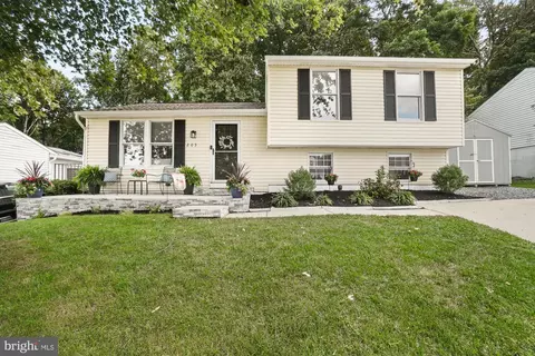205 Village Way, Mount Airy, MD 21771