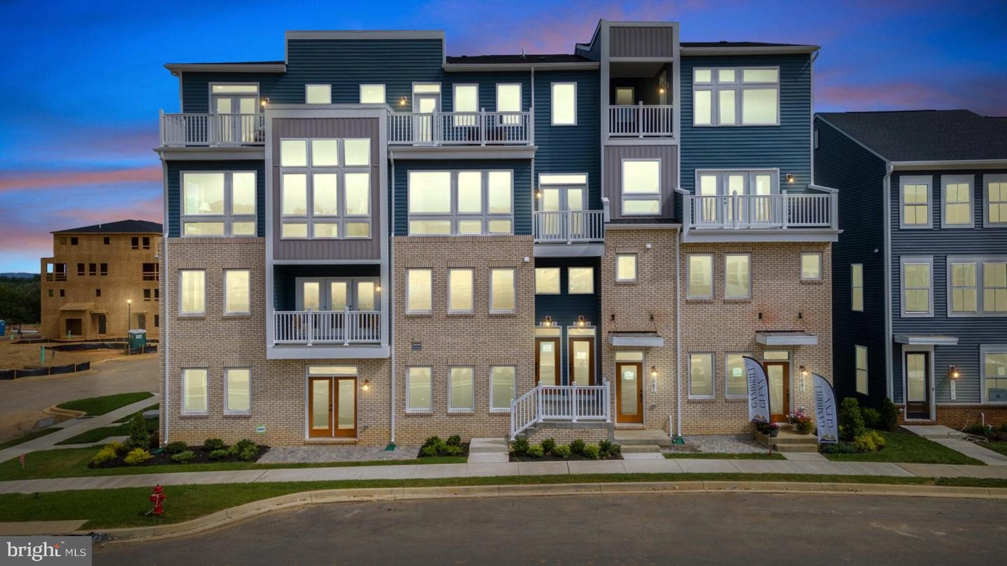 709 Iron Forge Rd Unit B  