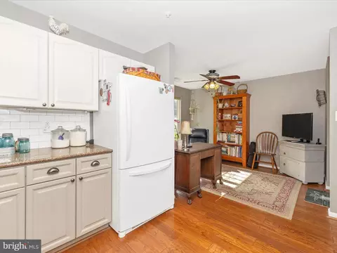 Kitchen - 2100 Yates Dr #1C, Frederick, MD 21702 photo 6 of 7