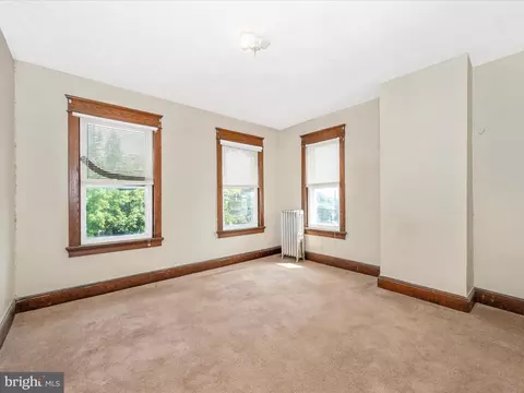 Bedroom - 350 E 3rd St, Frederick, MD 21701 photo 4 of 5