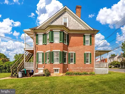 Exterior - 350 E 3rd St, Frederick, MD 21701 photo 7 of 12