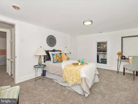 Bedroom - 711 E B St, Brunswick, MD 21716 photo 10 of 18