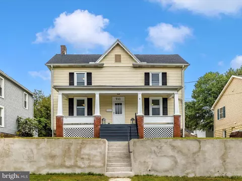 Other - 711 E B St, Brunswick, MD 21716 photo 2 of 11