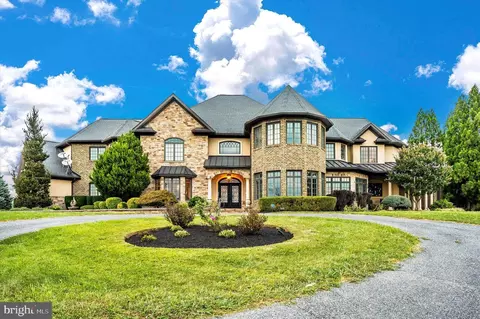 4314 Valley View Rd, Middletown, MD 21769