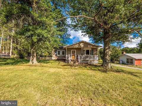7025 Linganore Rd, Frederick, MD 21701 photo 3
