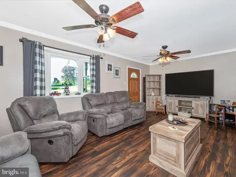 7025 Linganore Rd, Frederick, MD 21701 photo 8