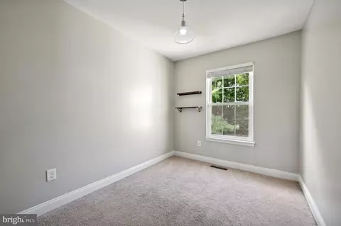 Bedroom - 581 Lancaster Pl, Frederick, MD 21703 photo 7 of 9