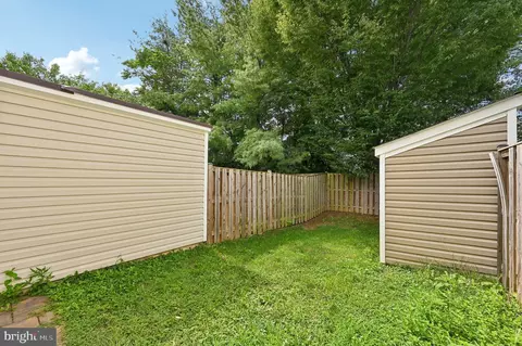 Exterior - 581 Lancaster Pl, Frederick, MD 21703 photo 5 of 7