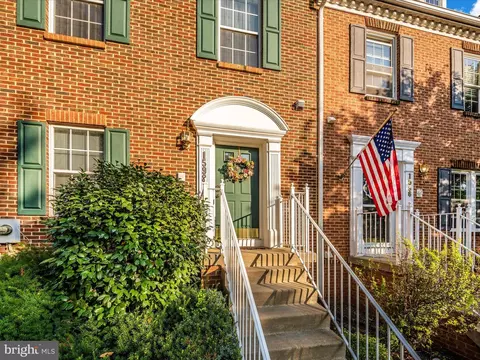 1598 Wheyfield Dr, Frederick, MD 21701 photo 2